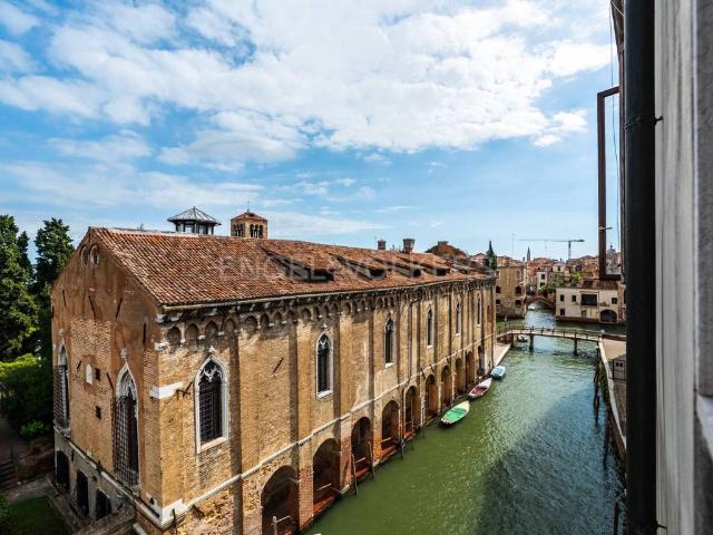 Appartamento in vendita a Venezia VE