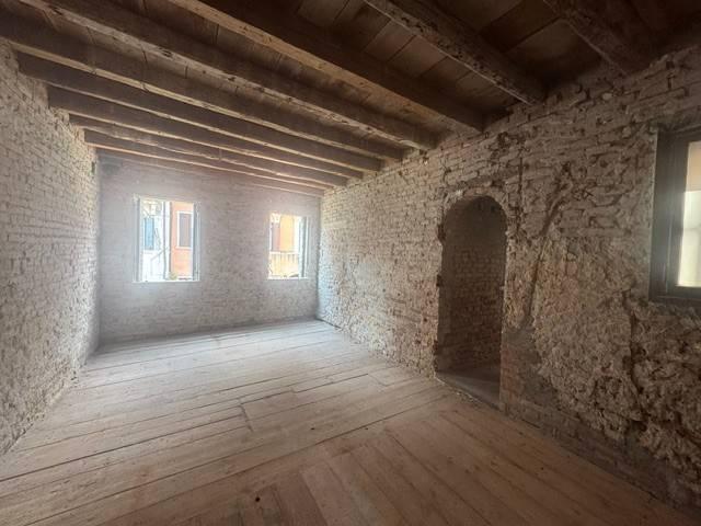 Appartamento in vendita a Venezia VE