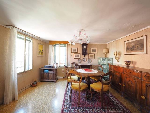 Appartamento in vendita a Venezia VE