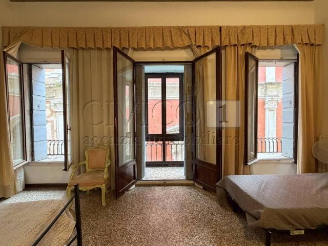 Appartamento in vendita a Venezia VE