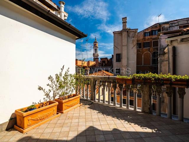 Appartamento in vendita a Venezia VE