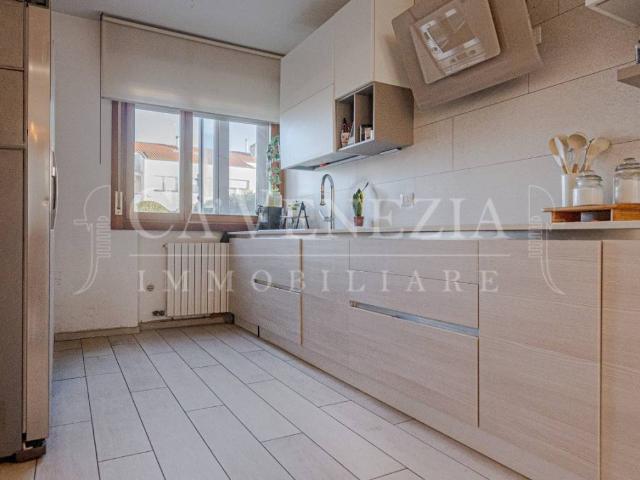 Appartamento in vendita a Venezia VE
