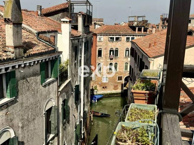 Appartamento in vendita a Venezia VE