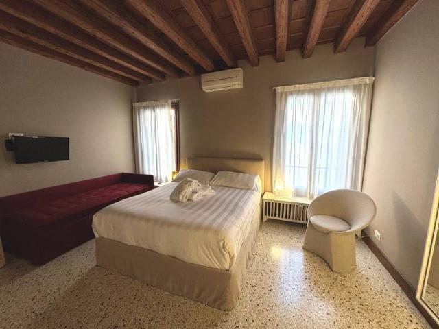 Appartamento in vendita a Venezia VE