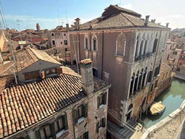 Appartamento in vendita a Venezia VE