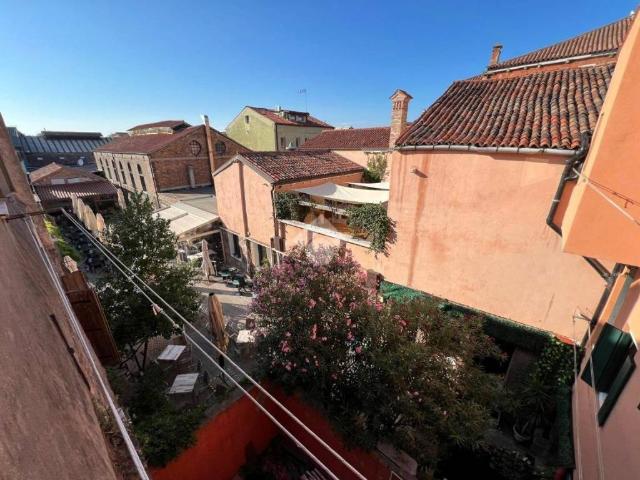 Appartamento in vendita a Venezia VE