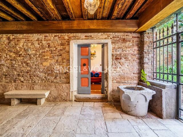 Appartamento in vendita a Venezia VE