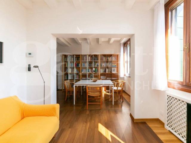 Appartamento in vendita a Venezia VE