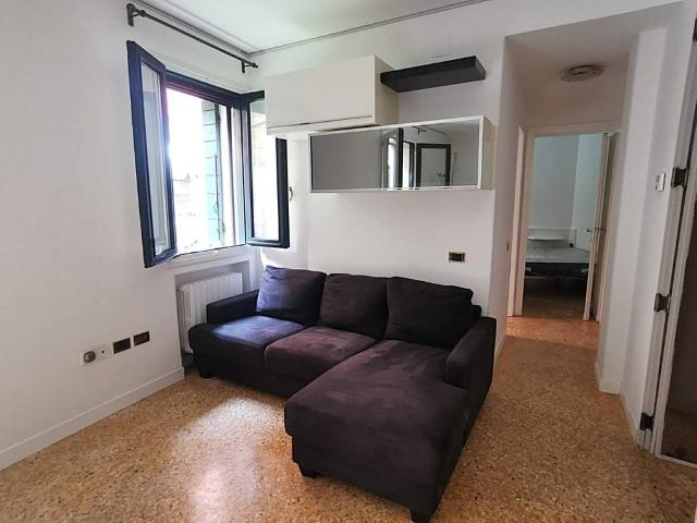 Appartamento in vendita a Venezia VE