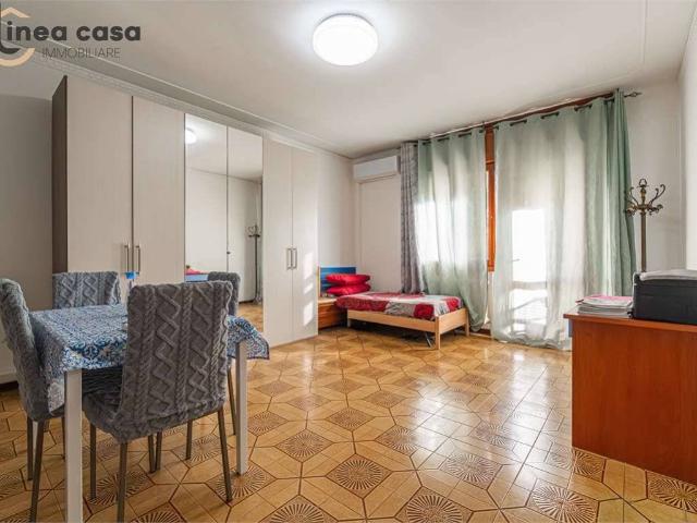 Appartamento in vendita a Venezia VE