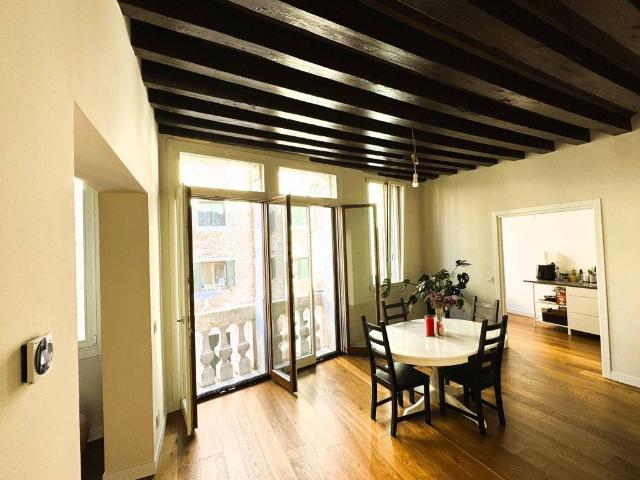 Appartamento in vendita a Venezia VE