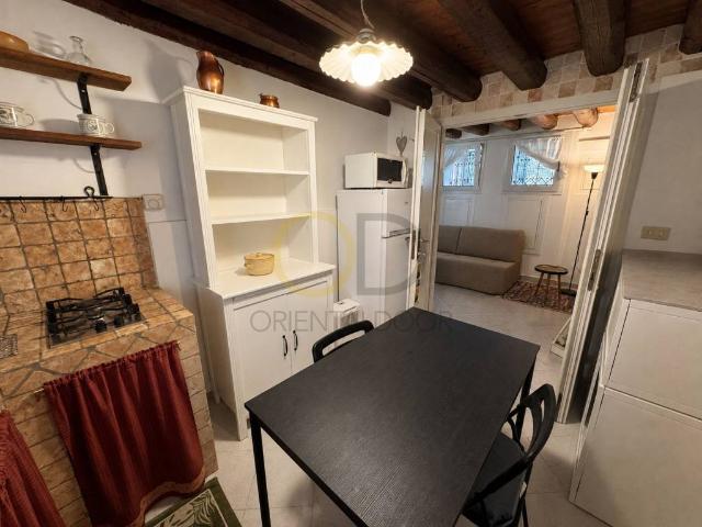 Appartamento in vendita a Venezia VE