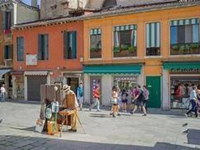 Appartamento in vendita a Venezia VE