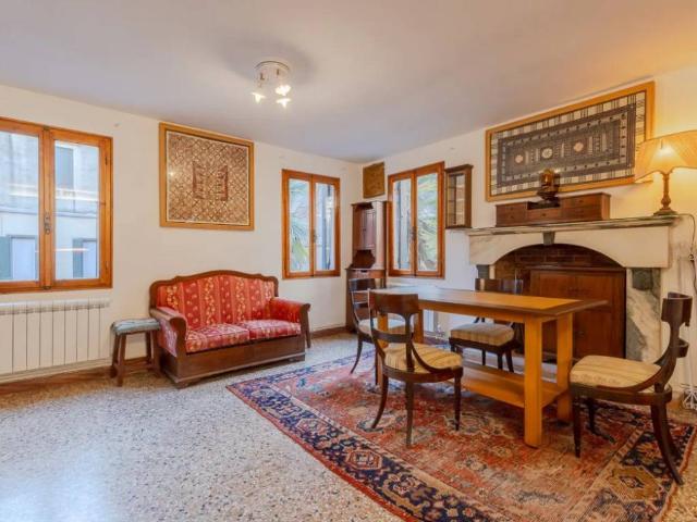 Appartamento in vendita a Venezia VE