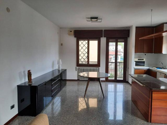 Appartamento in vendita a Venezia VE