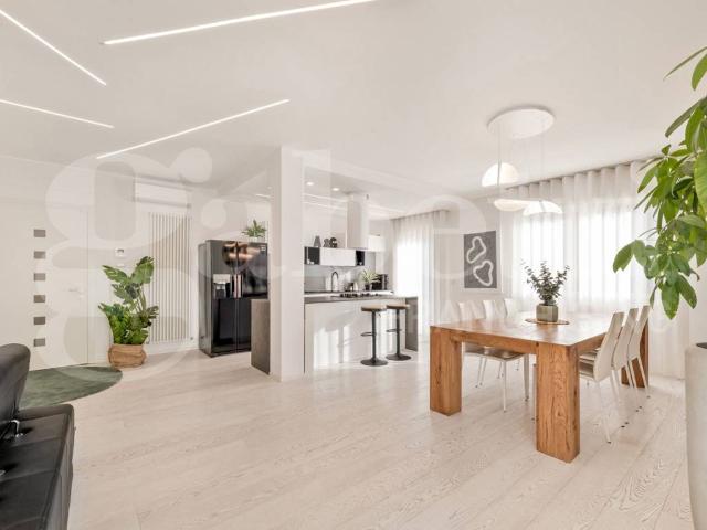 Appartamento in vendita a Venezia VE