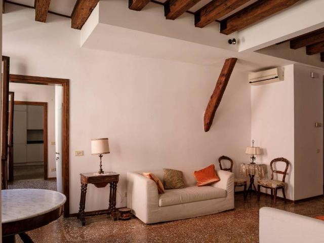 Appartamento in vendita a Venezia VE