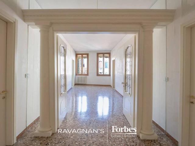 Appartamento in vendita a Venezia VE
