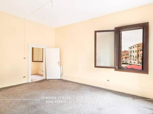 Appartamento in vendita a Venezia VE