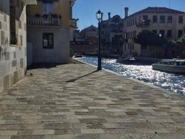 Appartamento in vendita a Venezia VE