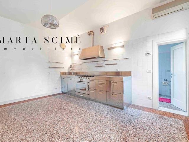 Appartamento in vendita a Venezia VE