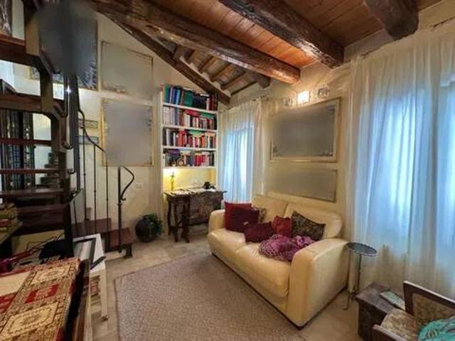 Appartamento in vendita a Venezia VE