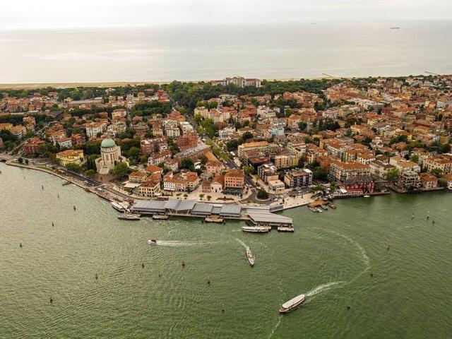 Appartamento in vendita a Venezia VE