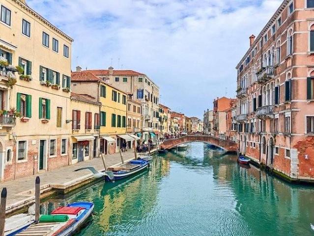 Appartamento in vendita a Venezia VE