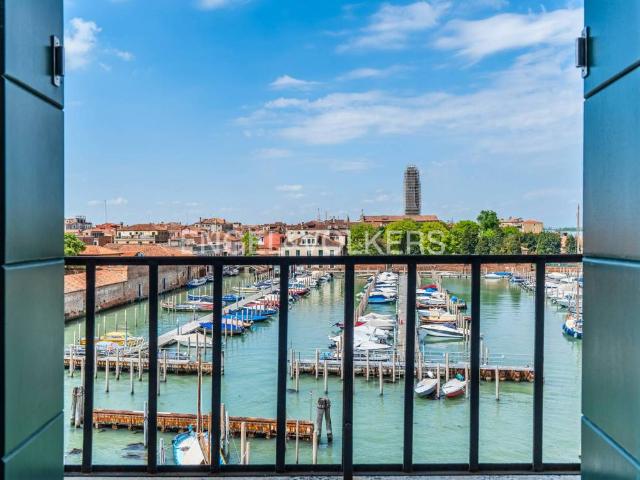 Appartamento in vendita a Venezia VE