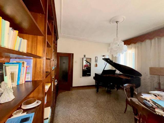 Appartamento in vendita a Venezia VE