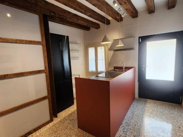 Appartamento in vendita a Venezia VE