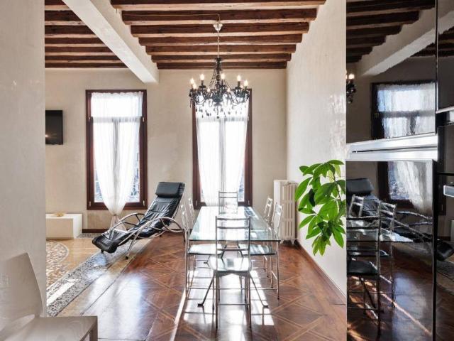 Appartamento in vendita a Venezia VE