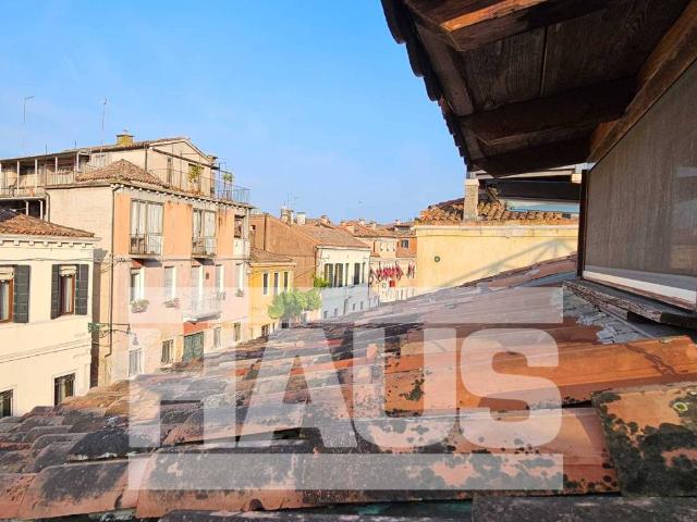 Appartamento in vendita a Venezia VE