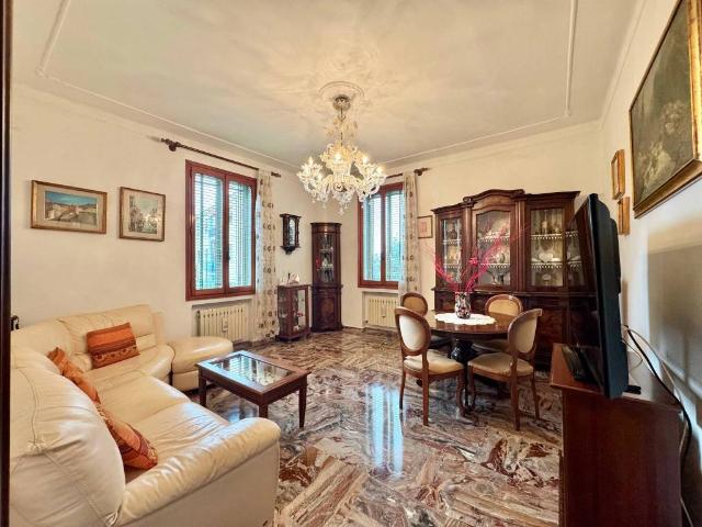 Appartamento in vendita a Venezia VE