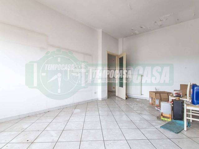 Appartamento in vendita a Venegono Inferiore