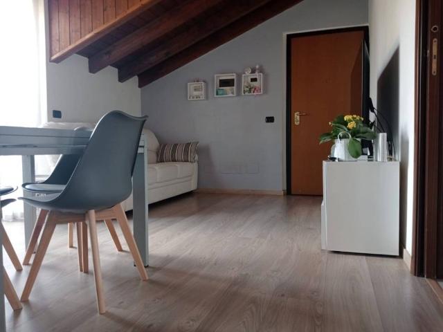 Appartamento in vendita a Veniano CO