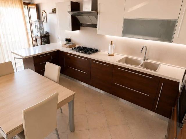 Appartamento in vendita a Appiano Gentile CO