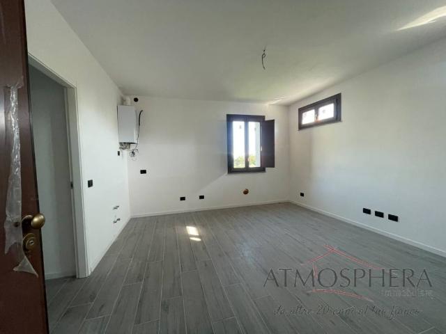 Appartamento in vendita a Veniano CO