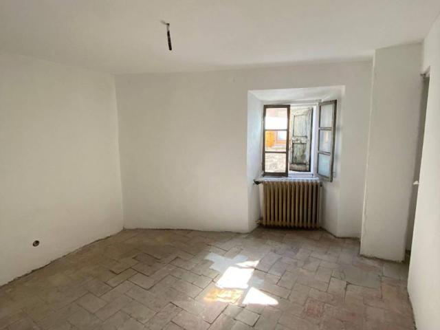 Appartamento in vendita a Ventasso RE