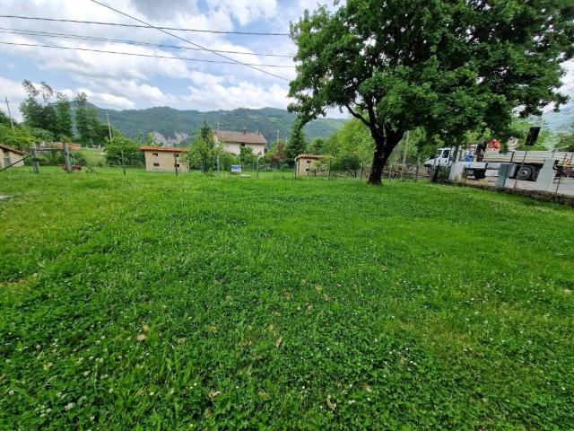 Appartamento in vendita a Ventasso RE