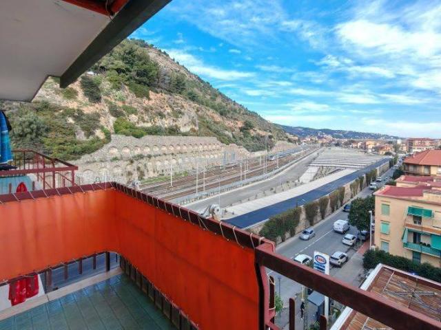 Appartamento in vendita a Ventimiglia IM