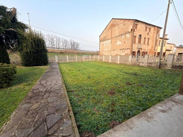 Appartamento in vendita a Vescovana PD