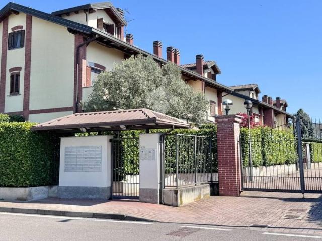 Appartamento in vendita a Vernate MI