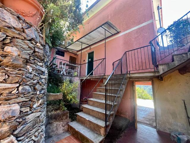 Appartamento in vendita a Vernazza SP