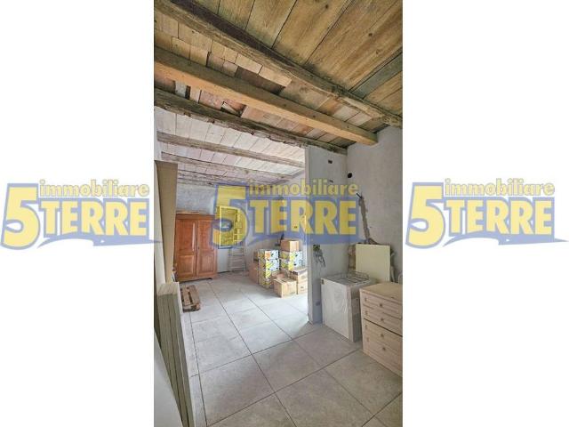 Appartamento in vendita a Vernazza SP