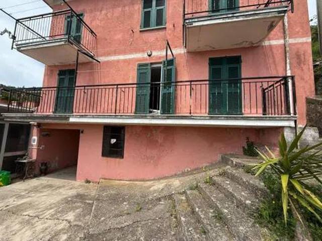 Appartamento in vendita a Vernazza SP