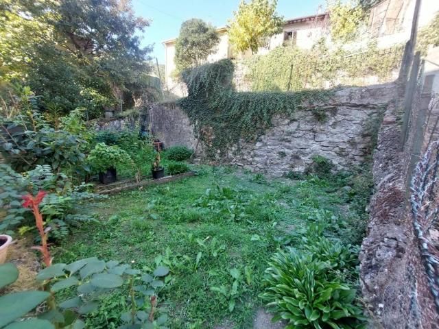 Appartamento in vendita a Vernio PO
