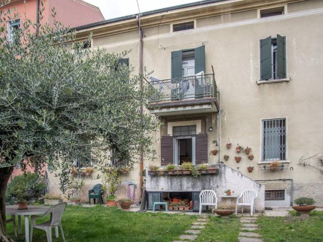 Appartamento in vendita a Verona VR