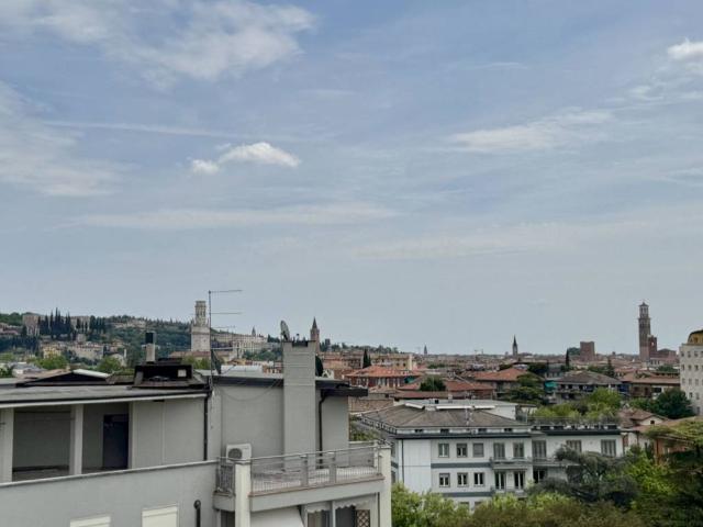 Appartamento in vendita a Verona VR