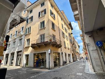 Appartamento in vendita a Verona VR